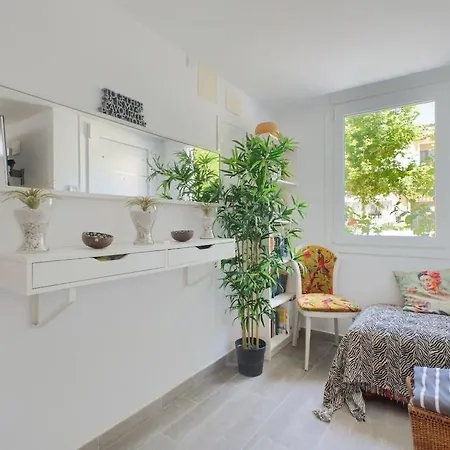 Stylish House In 5 Star Location Few Steps From Butibamba